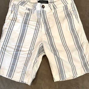 Mens American Eagle shorts